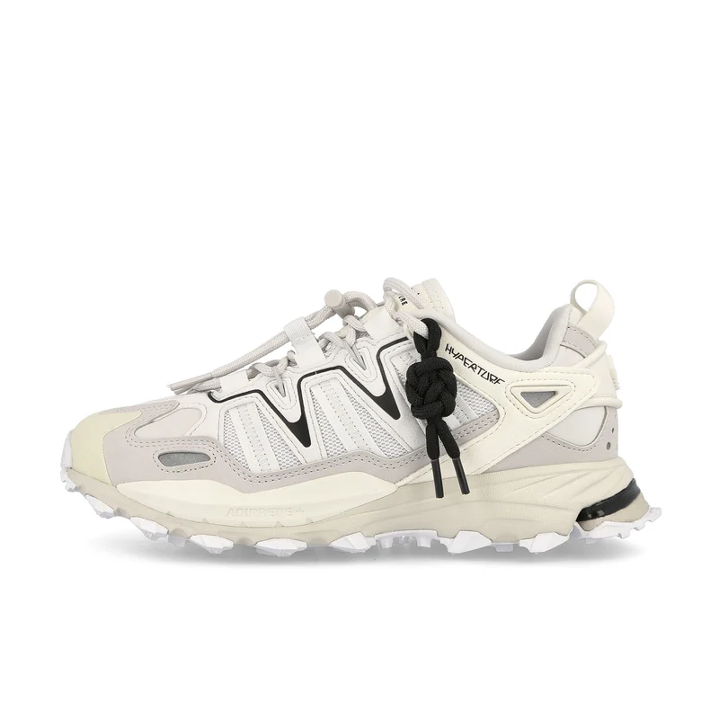 Hyperturf W