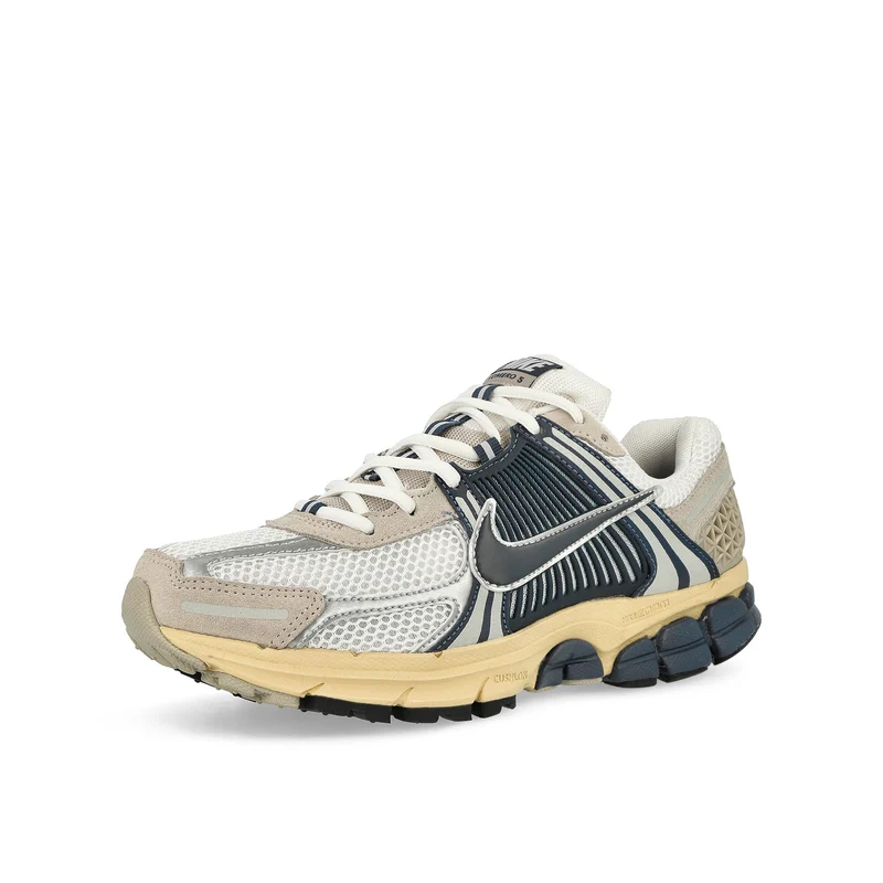 Zoom Vomero 5