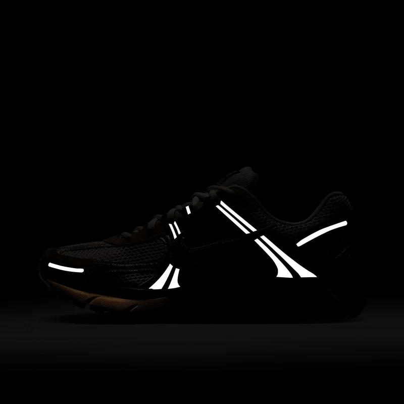 Zoom Vomero 5