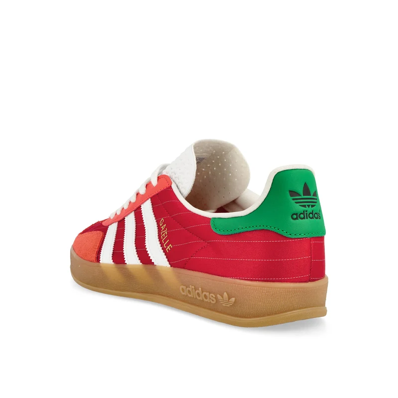 Gazelle Indoor