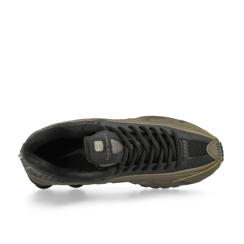 Wmns Shox R4