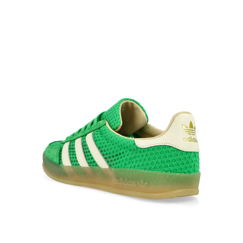Gazelle Indoor
