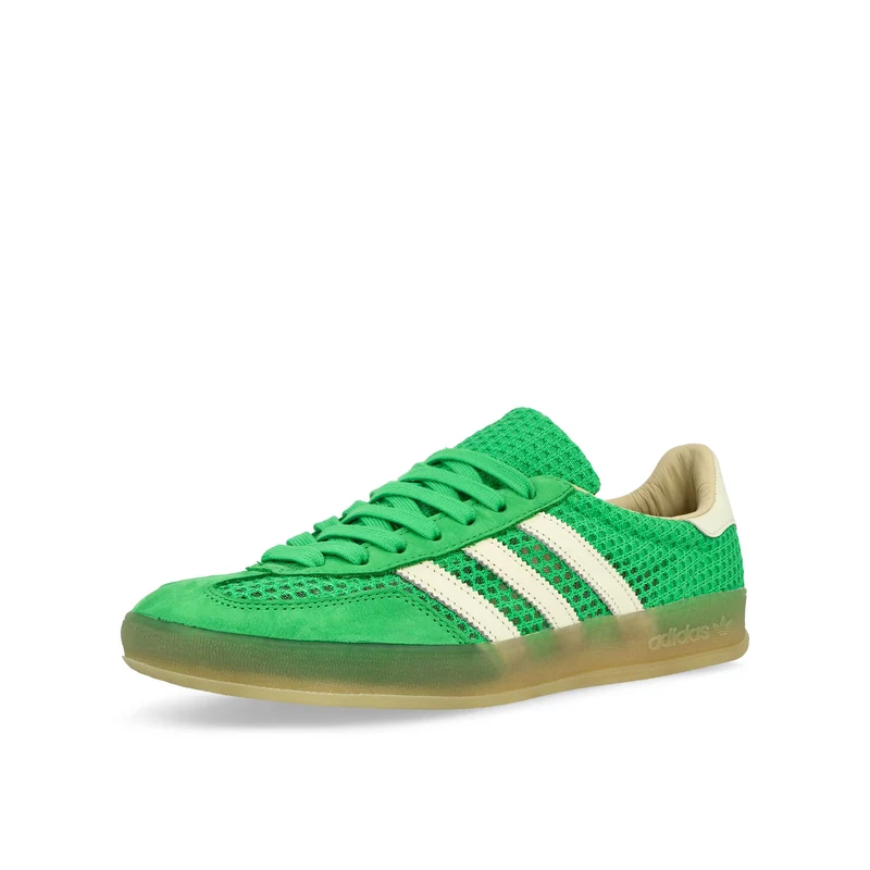Gazelle Indoor