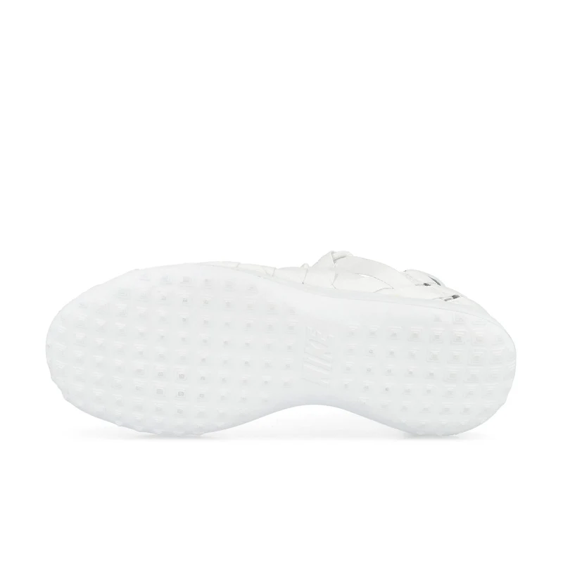W Juvenate Woven