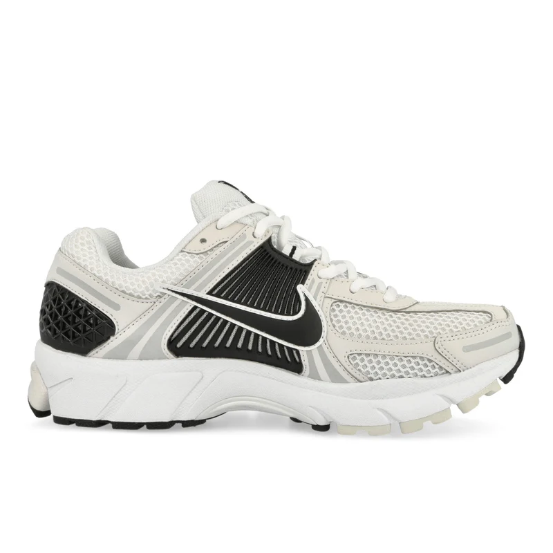 Zoom Vomero 5