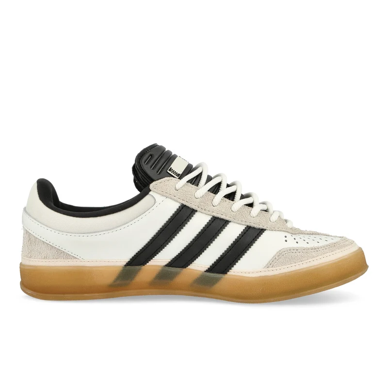 Gazelle Indoor