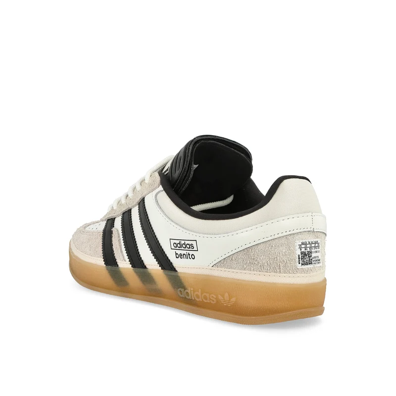 Gazelle Indoor