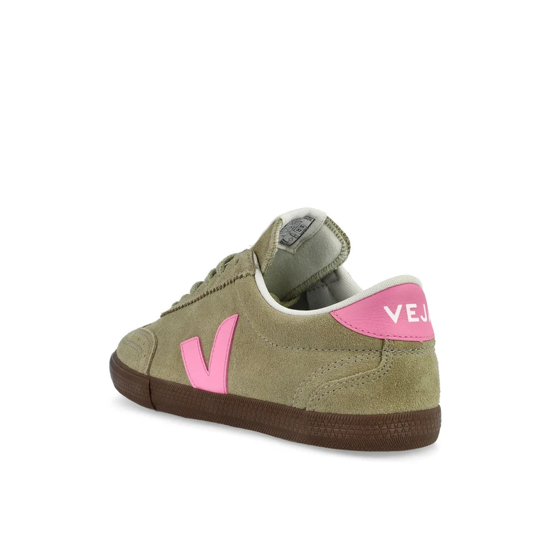 Volley Suede