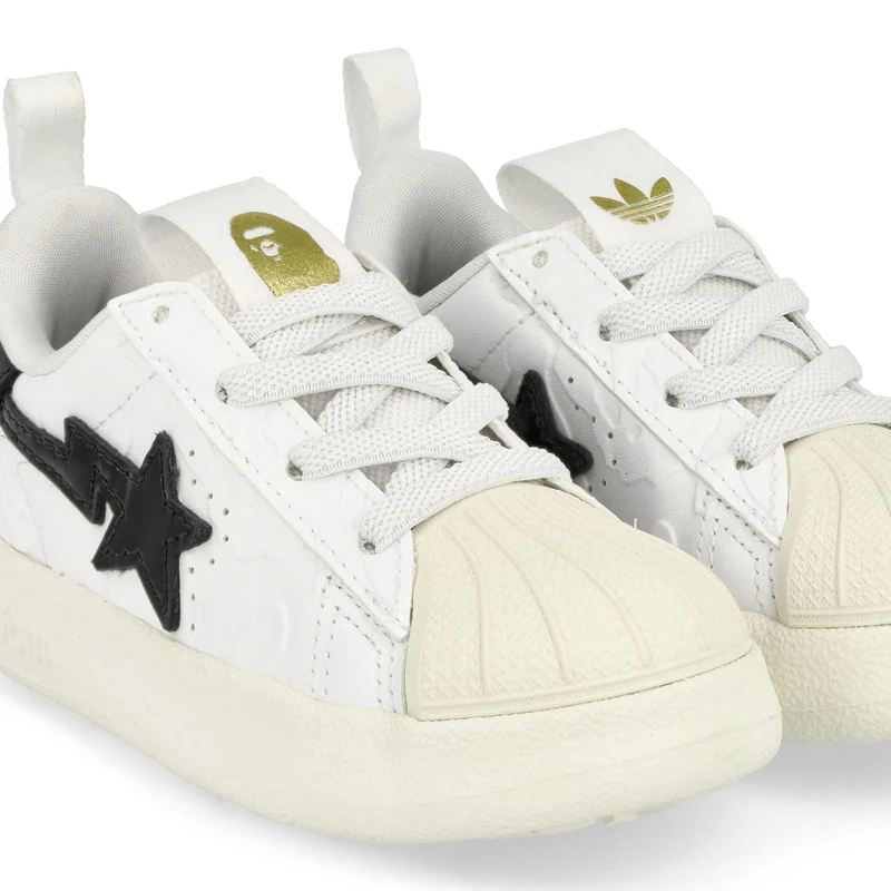 Adiform Superstar 360 I