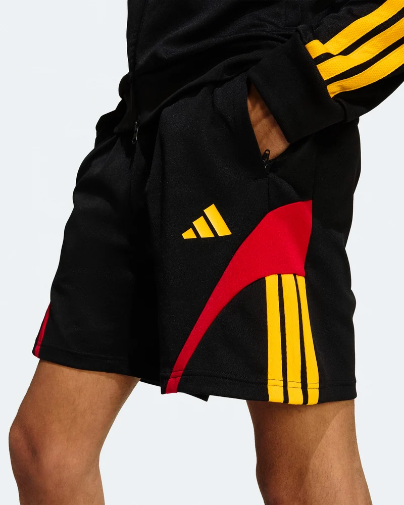 M Tiro NP Shorts
