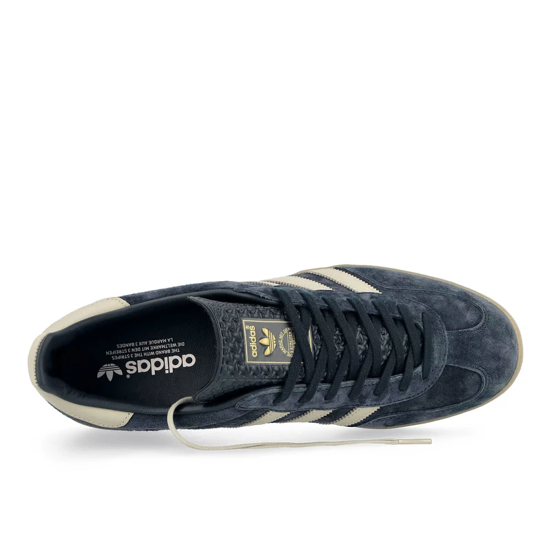 Gazelle Indoor