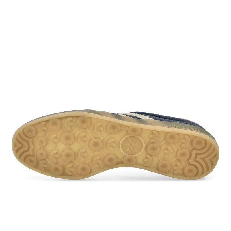 Gazelle Indoor