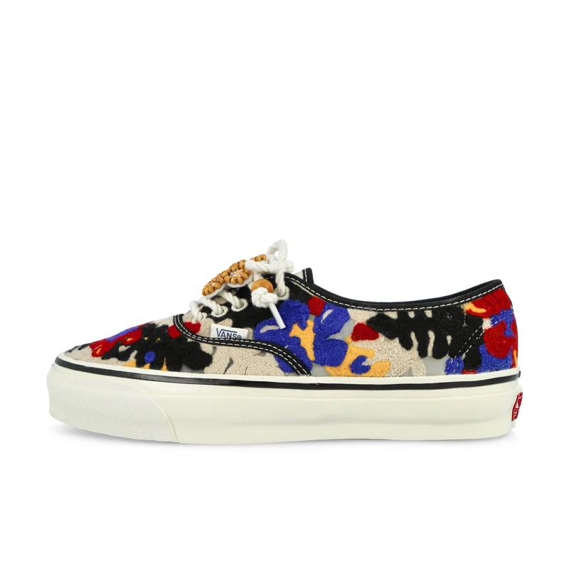 LX Authentic 44 Needlework