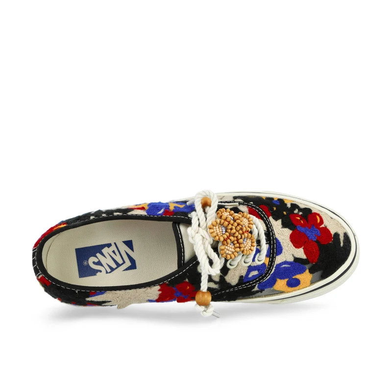 LX Authentic 44 Needlework