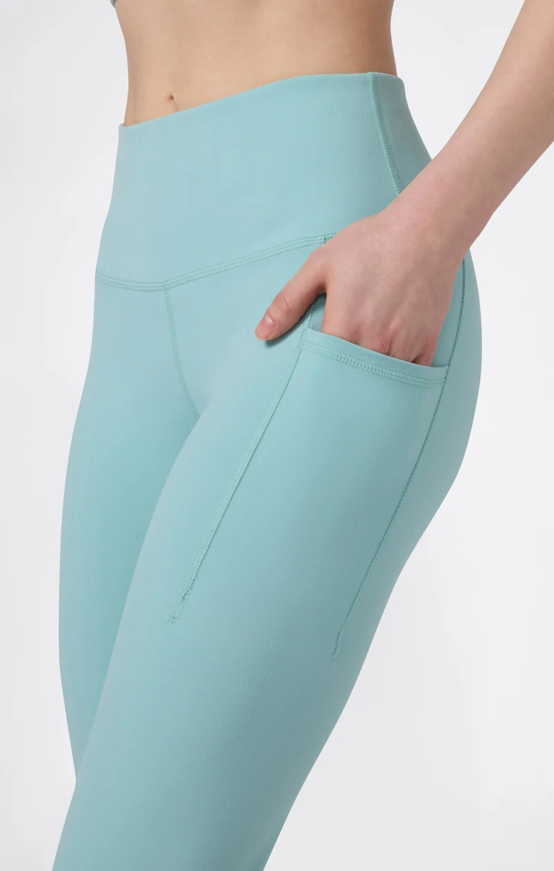 Women’s Quick Dry 7/8 Leggings