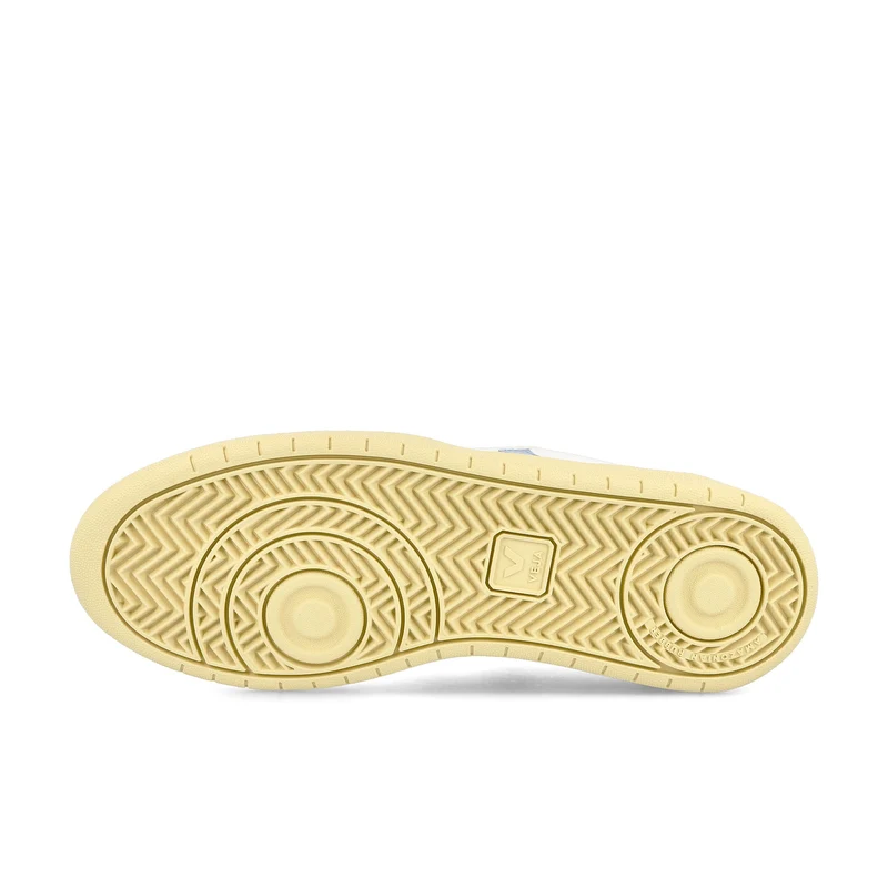 wmns v-10 cwl