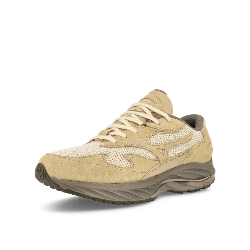 Beams x Mizuno Wave Rider Beta