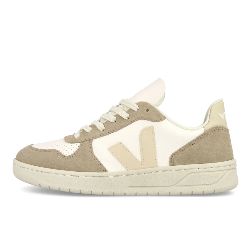 V-10 Chromefree Leather