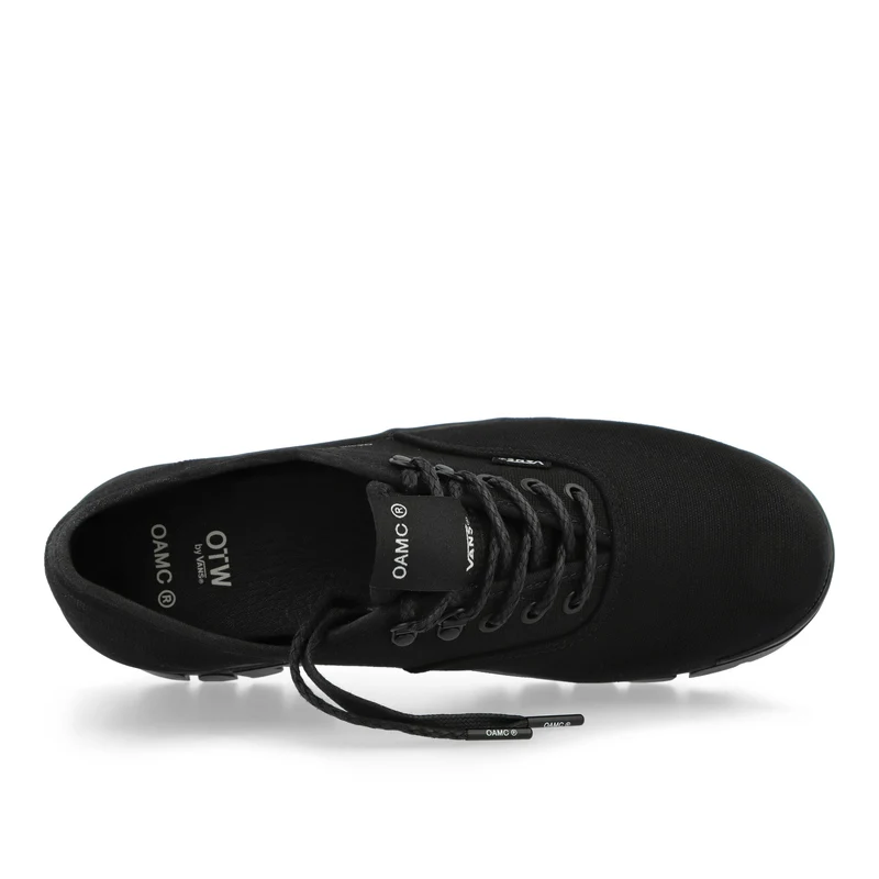 OTW Authentic Oxford