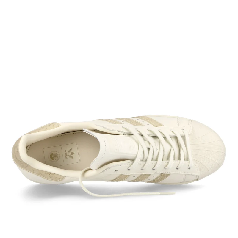 Superstar 82
