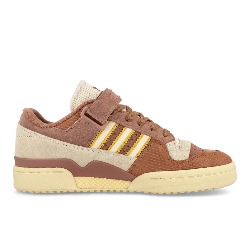 Forum 84 Low