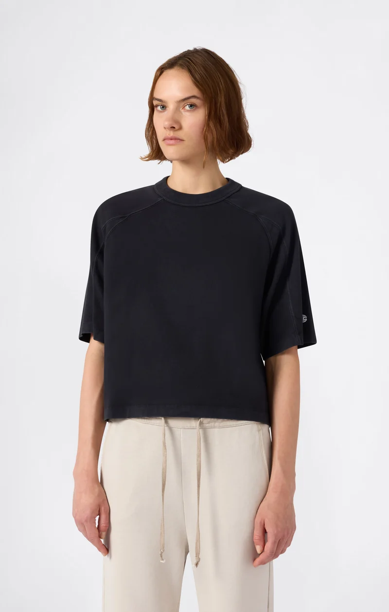 Women’s Cropped T-Shirt Time Capsule