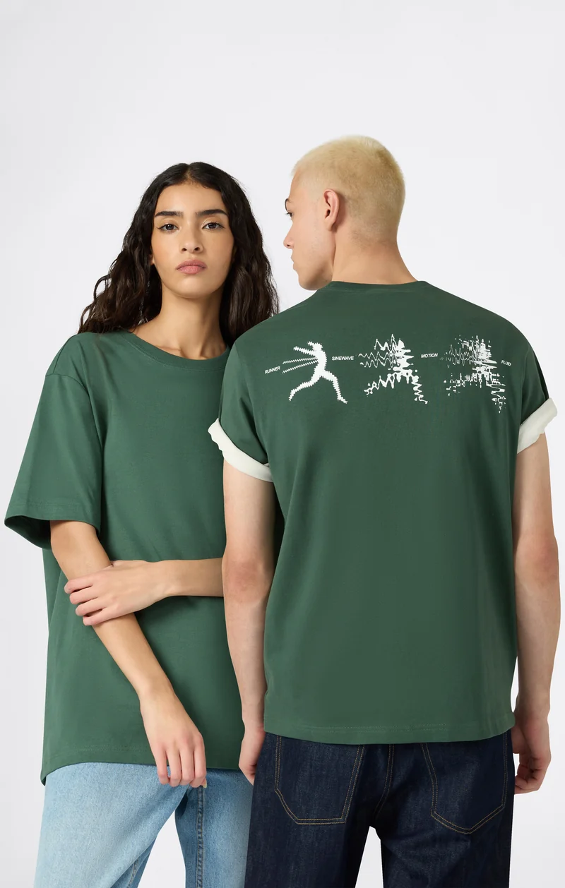 REVERSE WEAVE Men’s Graphic T-Shirt