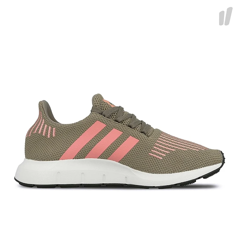 wmns swift run