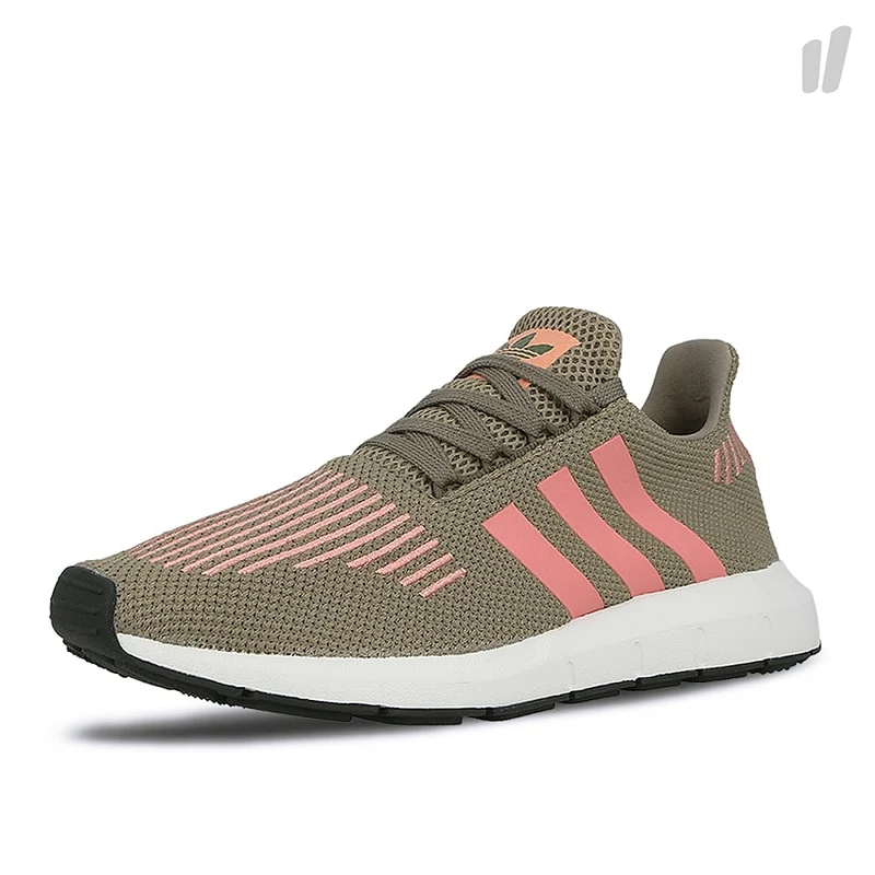 wmns swift run