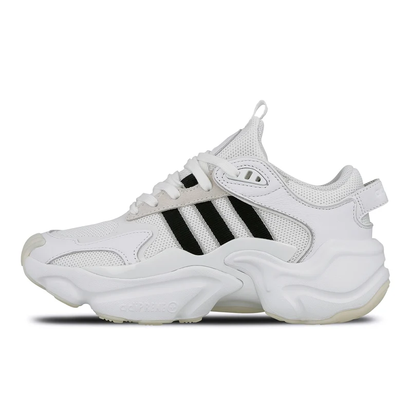 wmns magmur runner