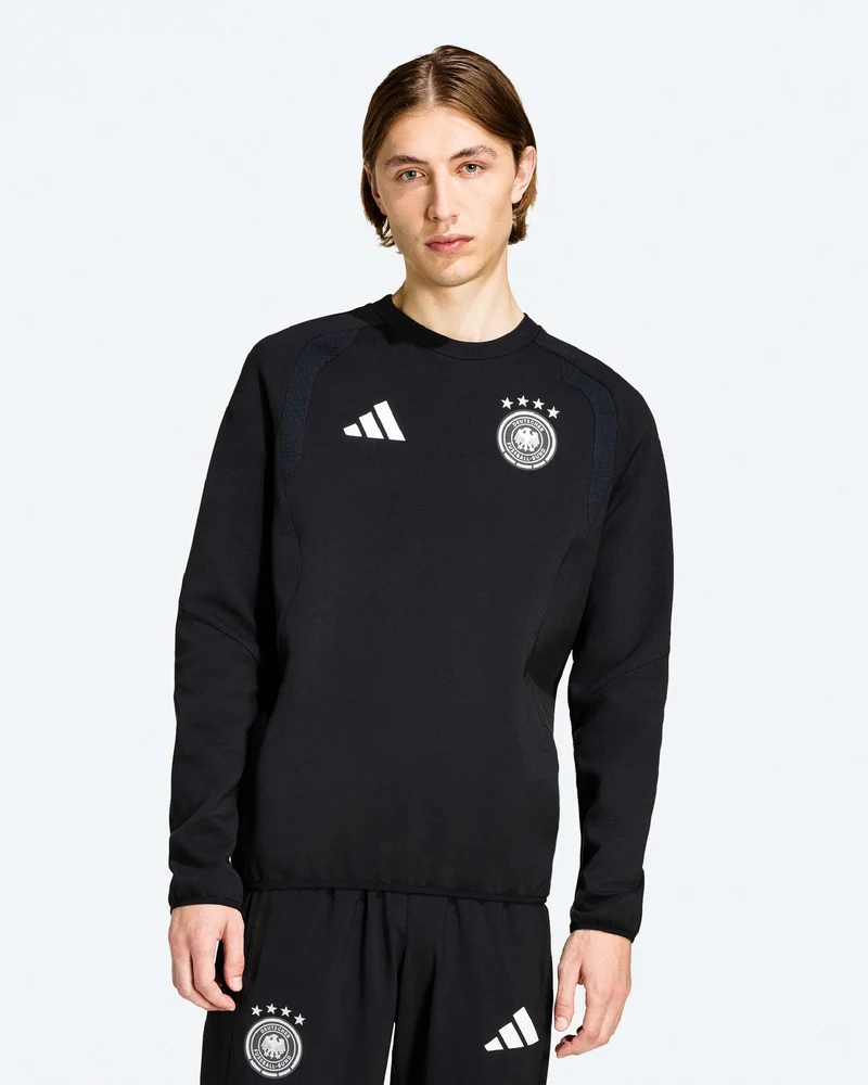 DFB Germany Tiro Travel Crew