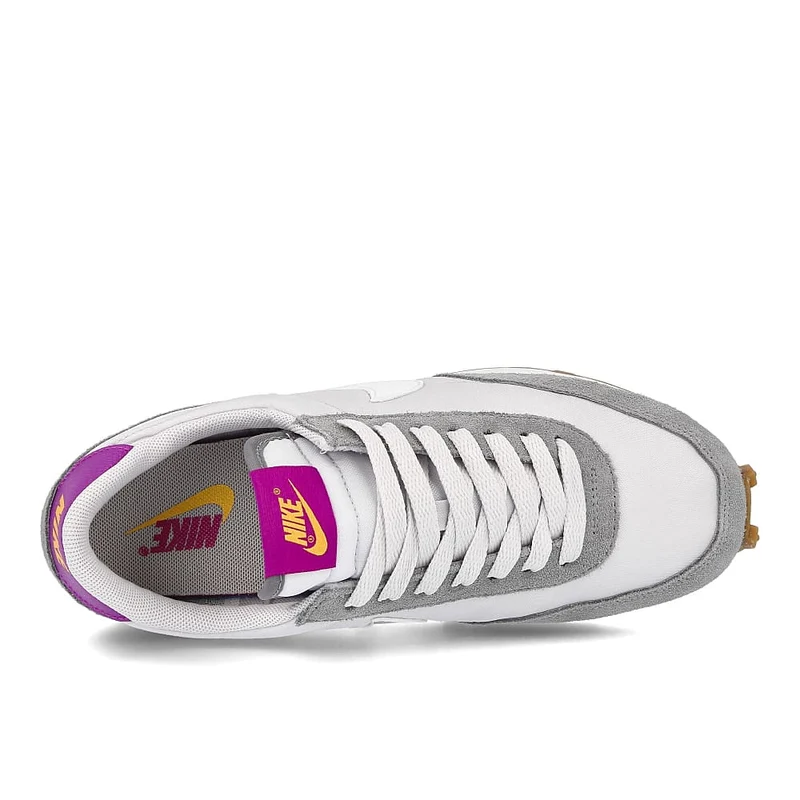wmns daybreak