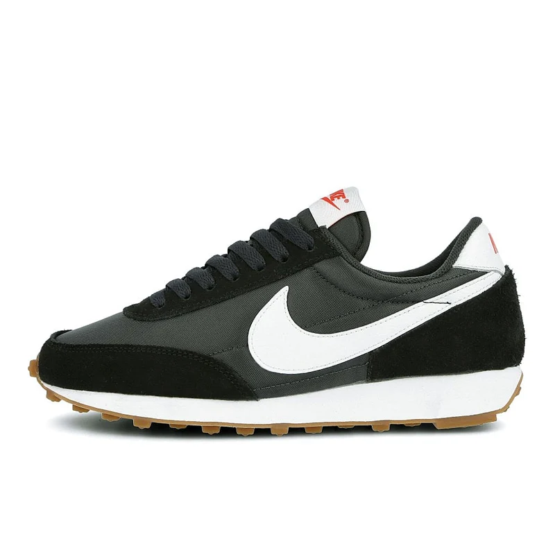 wmns daybreak