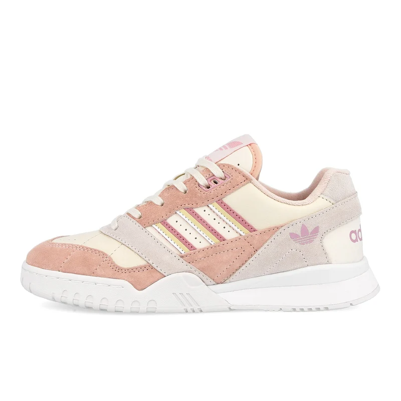 wmns ar trainer