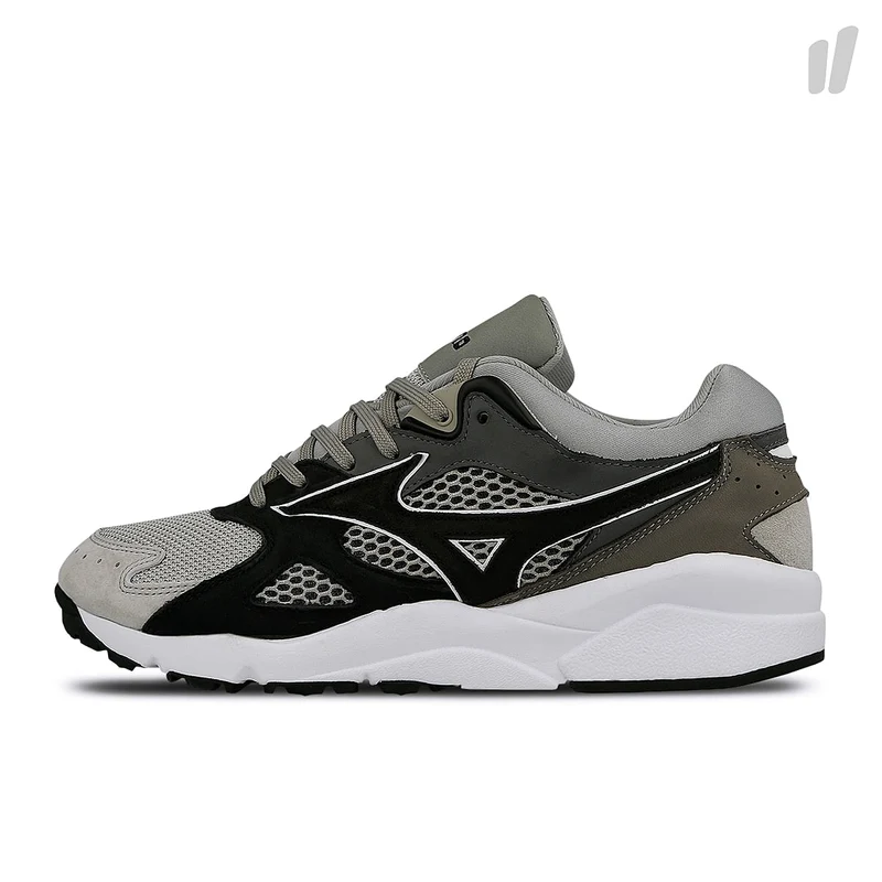 Whiz LTD x Mita x Mizuno Sky Medal