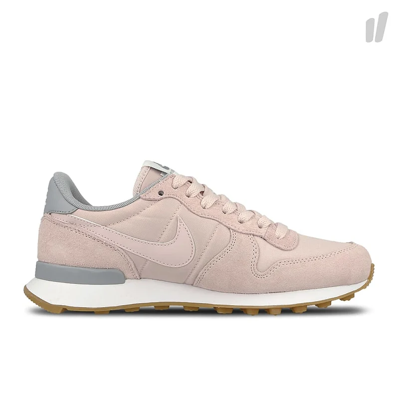wmns internationalist