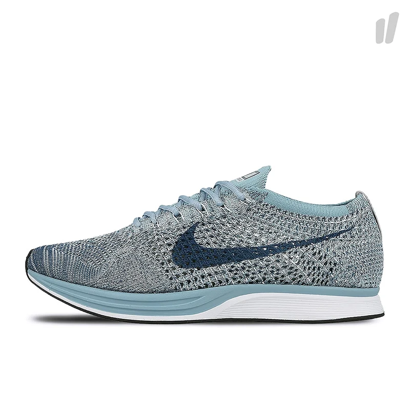 flyknit racer