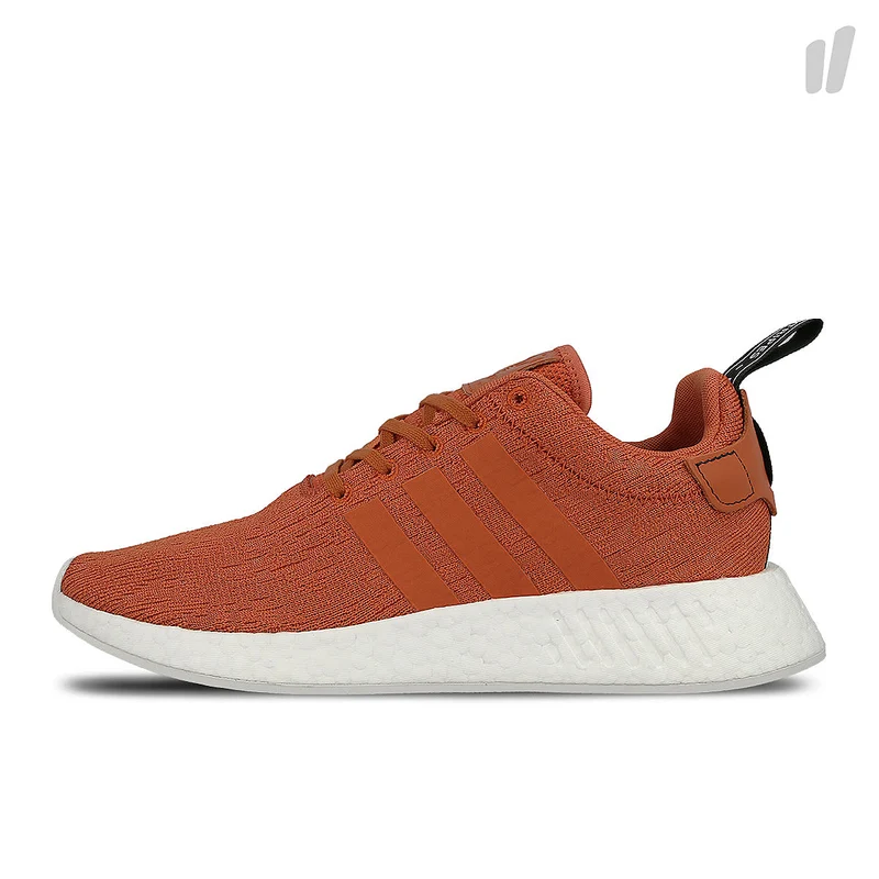 nmd r2