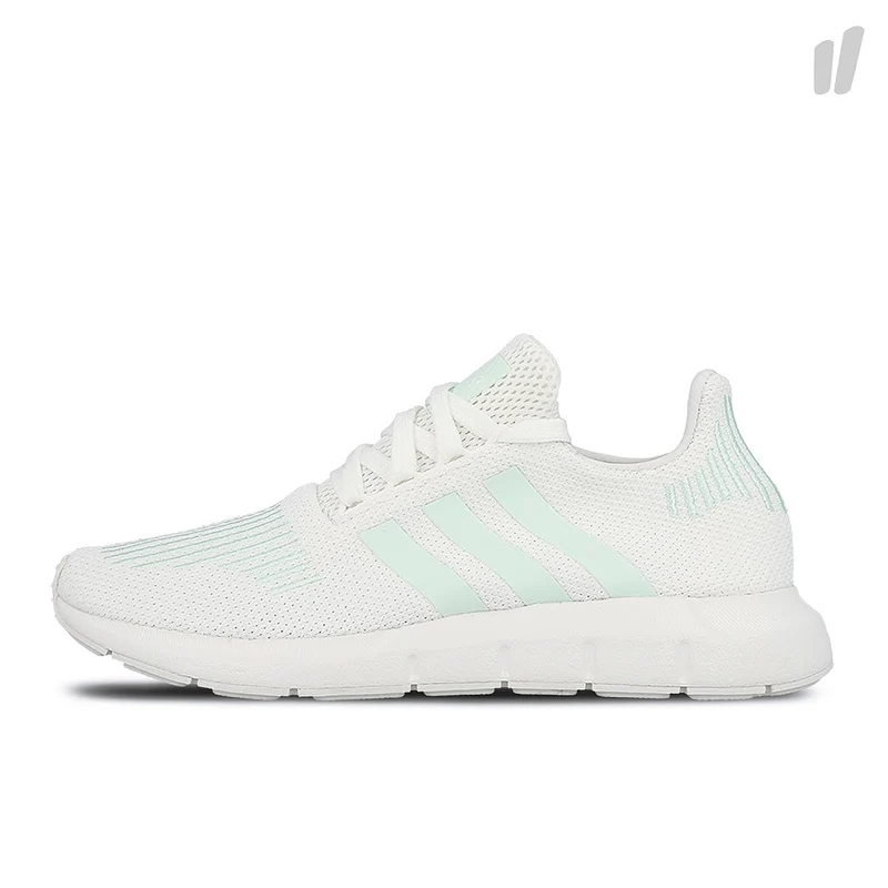 wmns swift run