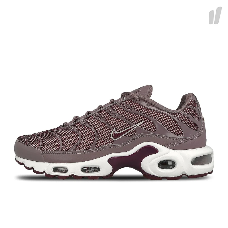 wmns air max plus