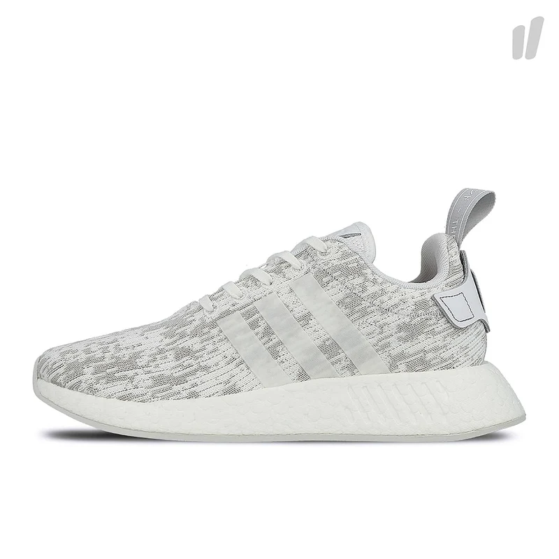 wmns nmd r2