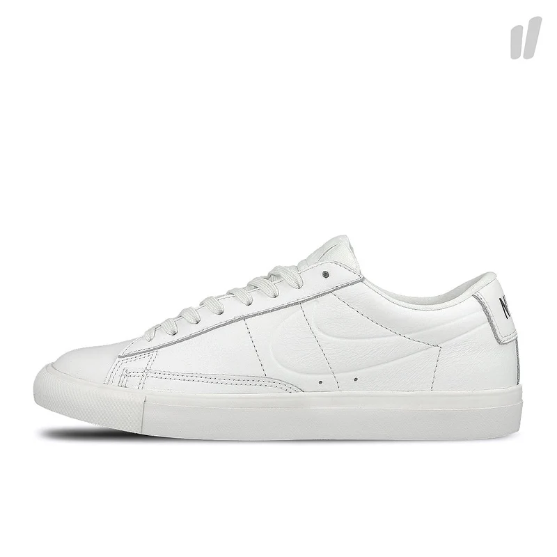 blazer low