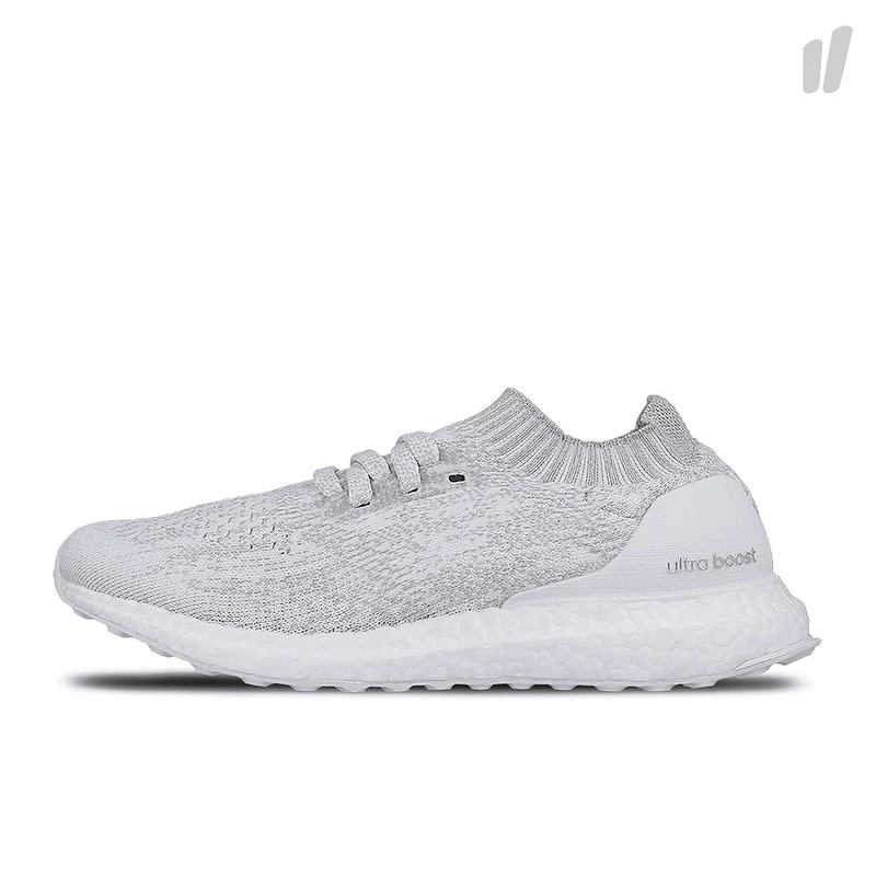 wmns ultraboost uncaged