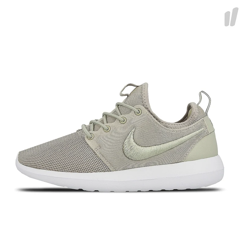 wmns roshe two breathe