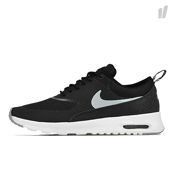 wmns air max thea