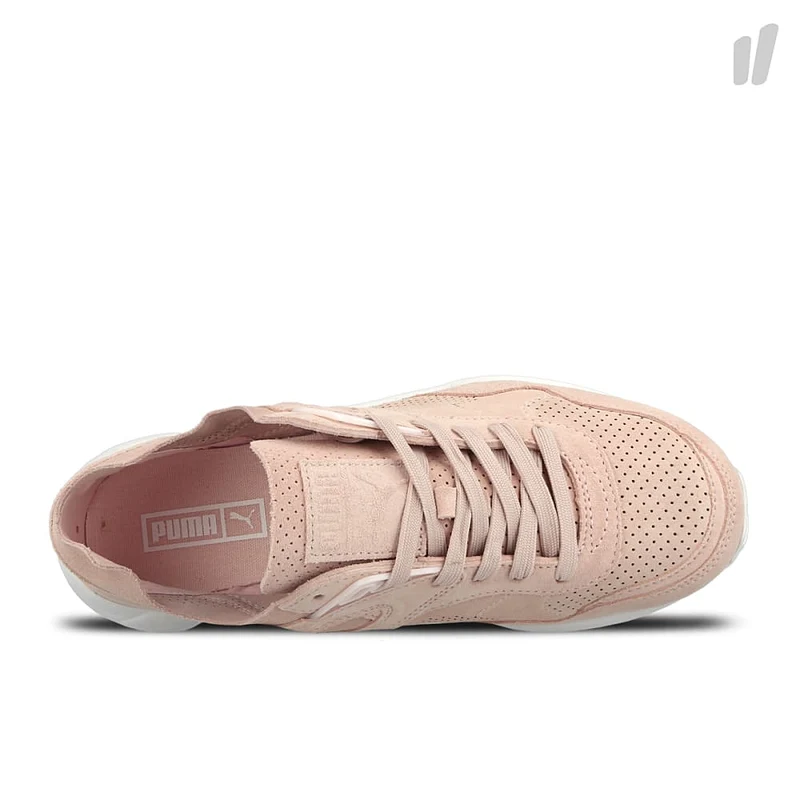 wmns trinomic r698 soft