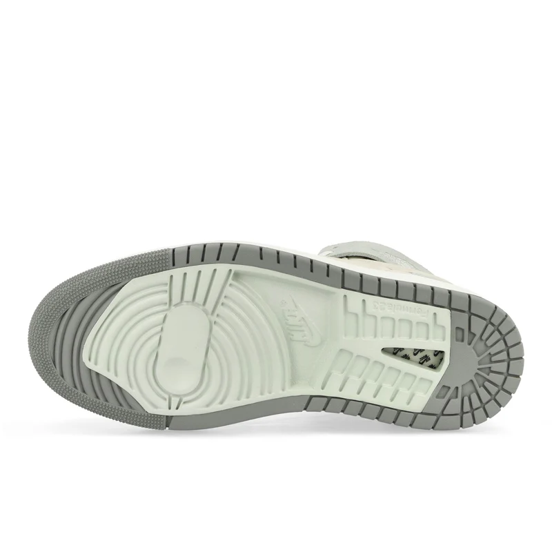 Air Jordan 1 Zoom CMFT 2