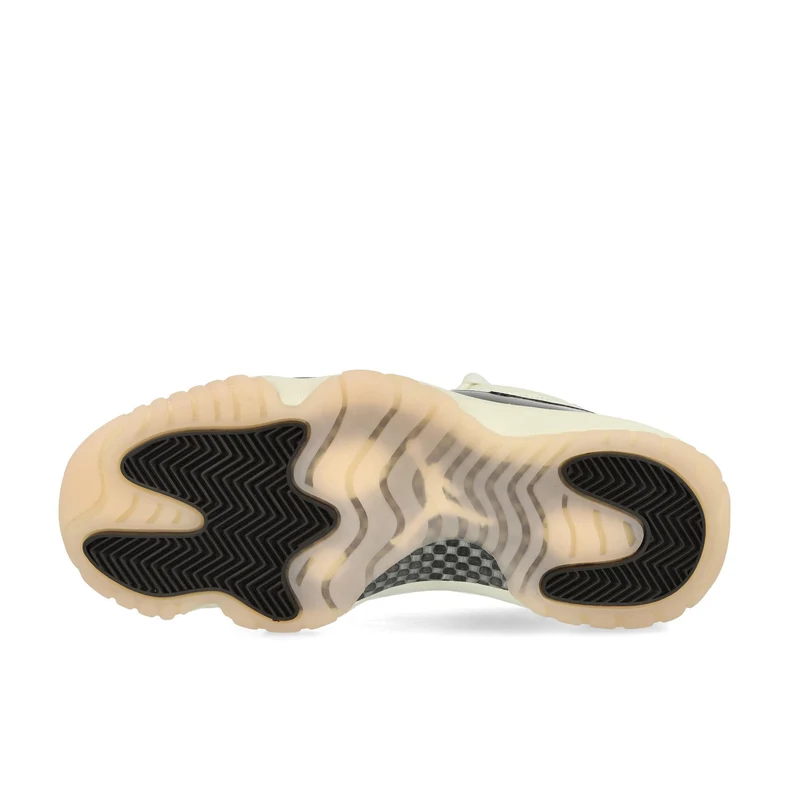 Wmns Air Jordan 11 Retro