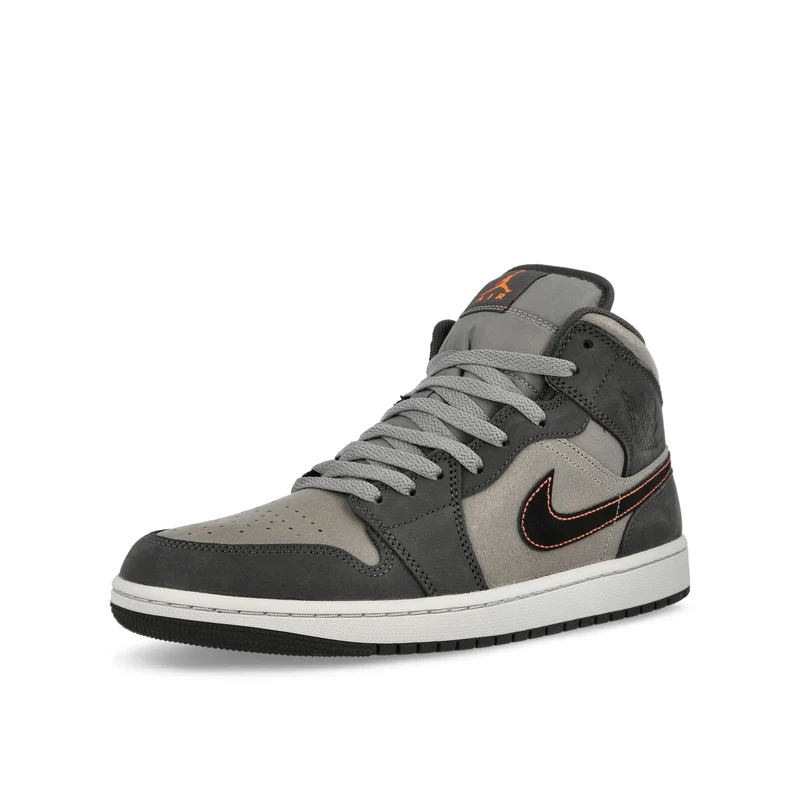 Air Jordan 1 Mid SE