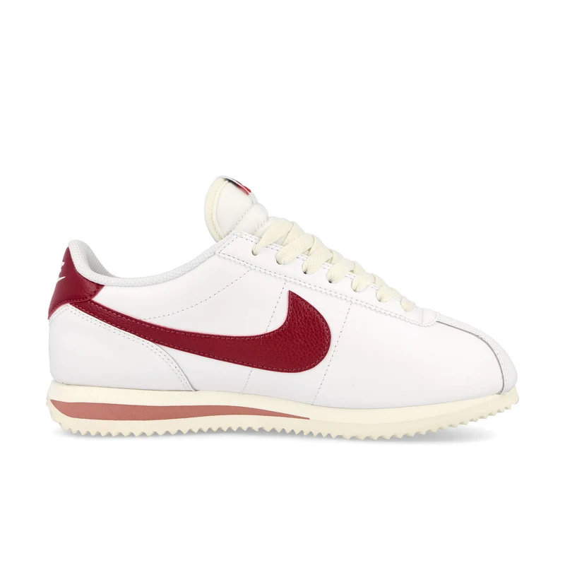 W Cortez